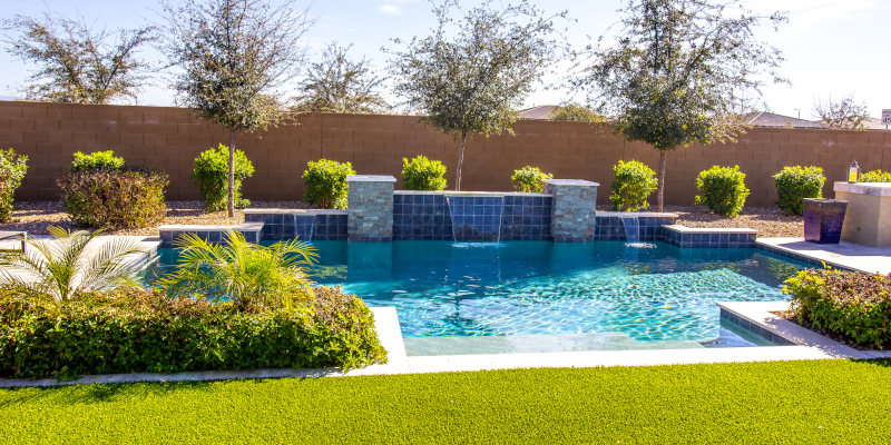 Top Benefits of Custom Swimming Pools